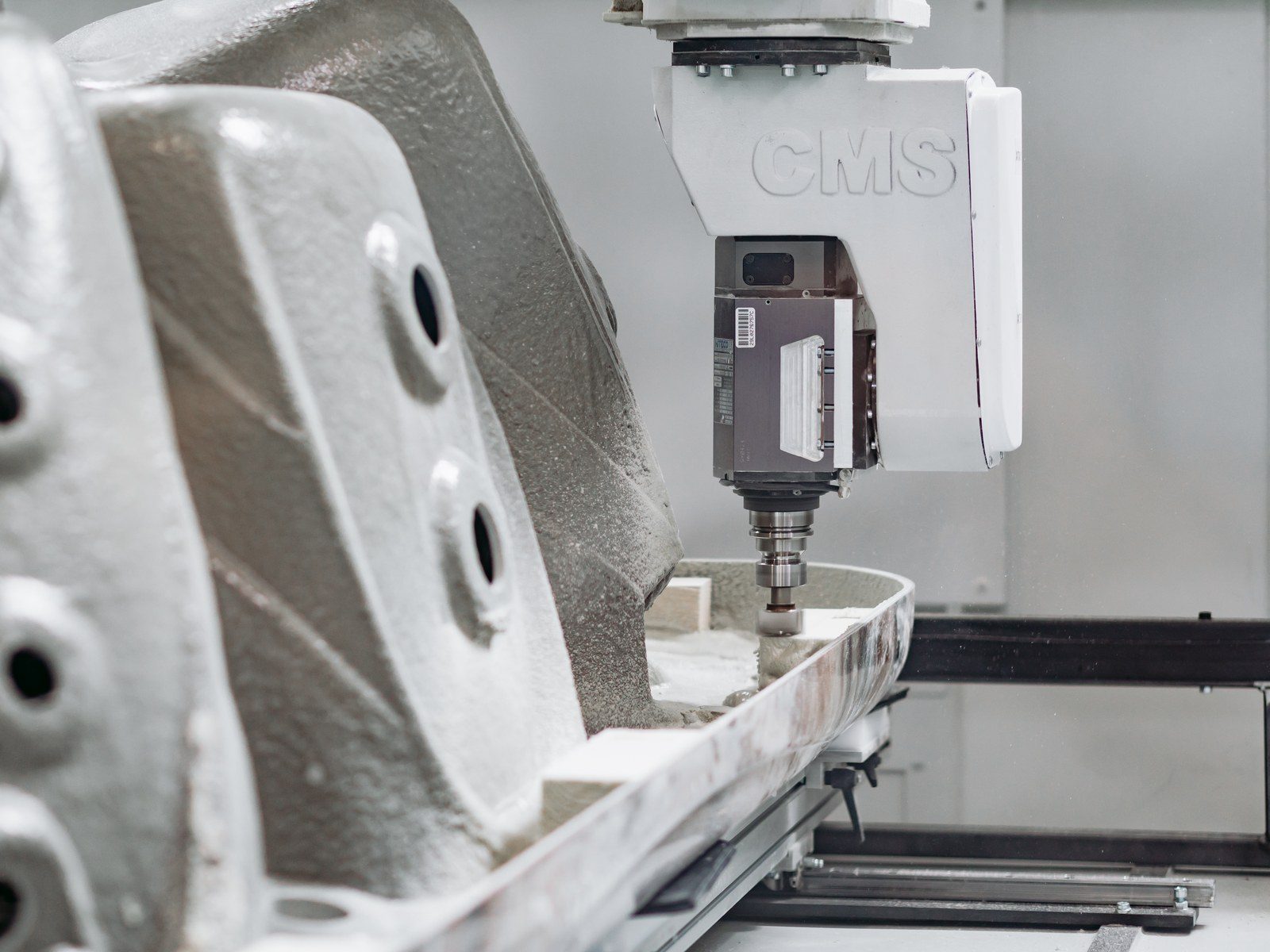 CNC milling of a spa shell in the HANSCRAFT production facility